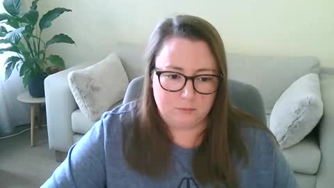 Moon Petal online show from 10.31.25