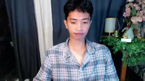 Snapshot of moonboy398577 chatting on 01.10.26 Josh online show from 01.10.26