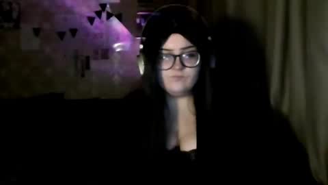 moonfairy2 online show from 04.26.26