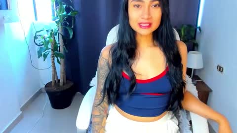 moonie_baddie31 online show from 09.30.25