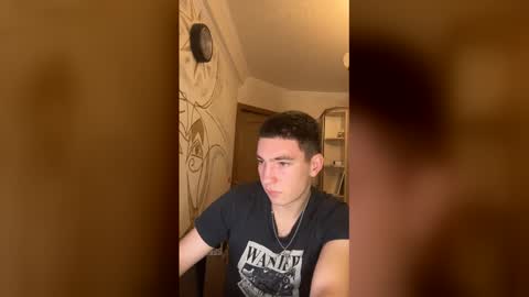 Snapshot of moonlightvera chatting on 12.17.25 ARTUR online show from 12.17.25