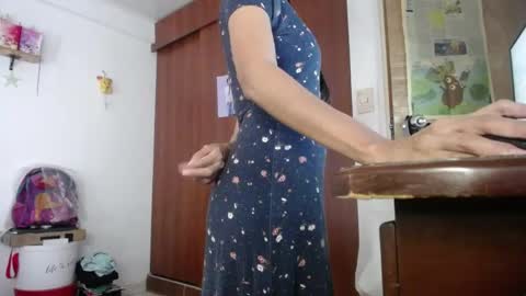 moonlunita online show from 06.04.26