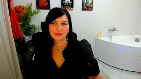 Ask me  online show from 10.21.25