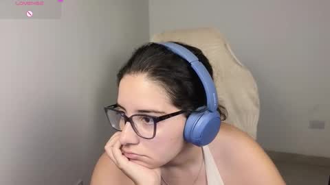 Snapshot of moonwoman_ chatting on 11.27.25 Moon Woman online show from 11.27.25