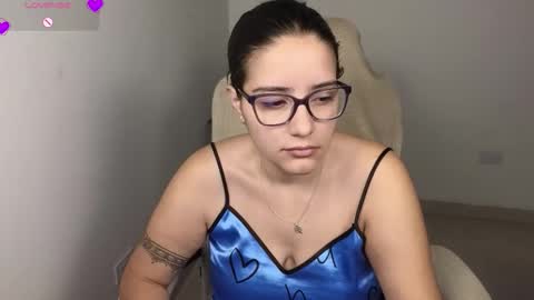 Moon Woman online show from 01.11.26