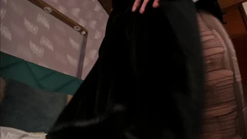 Snapshot of moony_14 chatting on 01.27.25 Michelle online show from 01.27.25