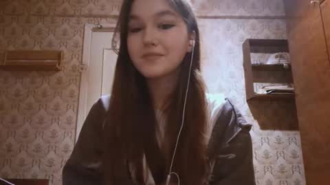 Snapshot of morabeem chatting on 12.18.25 Lea online show from 12.18.25