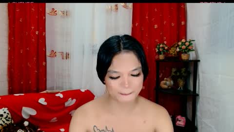 Snapshot of morena_cockts chatting on 02.21.25 rondina online show from 02.21.25