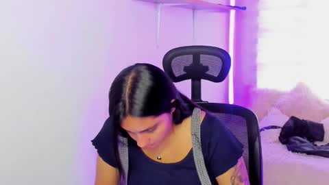 morena_rodriguez_9 online show from 11.04.25