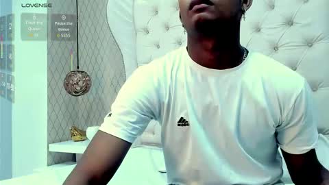 Mmorenito online show from 01.10.26