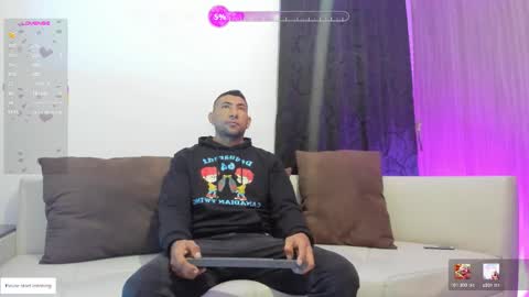 Snapshot of morganandmegan01 chatting on 02.28.26 online show from 02.28.26