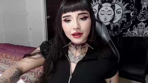 Morgan Moon online show from 11.21.25