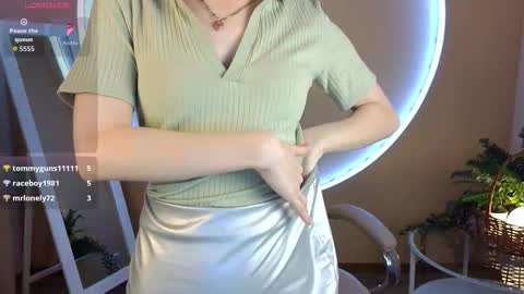 Snapshot of morgy_ chatting on 09.30.25 Morgy online show from 09.30.25