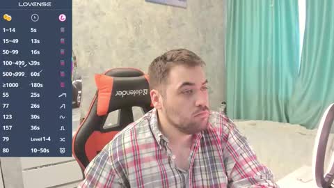 Snapshot of morlaios chatting on 11.16.25 Morl online show from 11.16.25