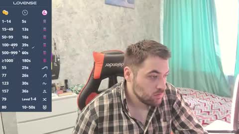 Snapshot of morlaios chatting on 11.22.25 Morl online show from 11.22.25