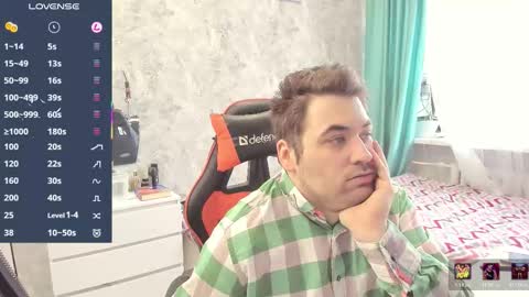 Snapshot of morlaios chatting on 12.19.25 Morl online show from 12.19.25