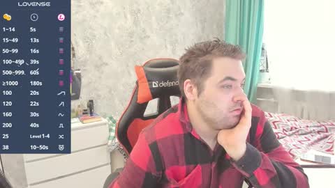 Snapshot of morlaios chatting on 12.20.25 Morl online show from 12.20.25