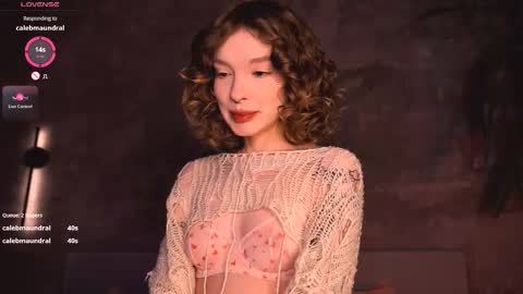 Snapshot of morphesoull chatting on 11.17.25 morphe online show from 11.17.25