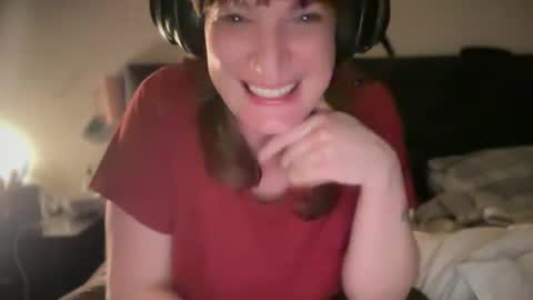 Mossy Mommy online show from 04.22.26