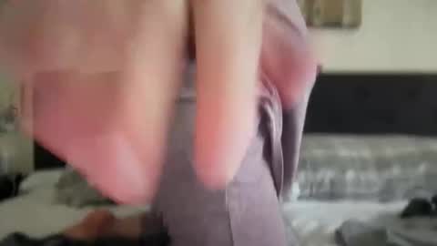 Mossy Mommy online show from 05.15.26
