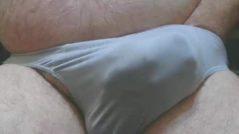 moth12 online show from 01.05.25