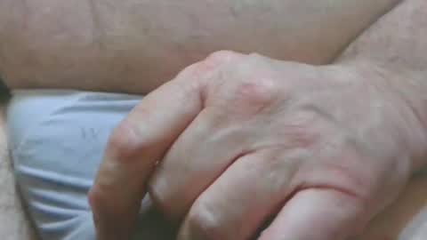 moth12 online show from 03.04.25