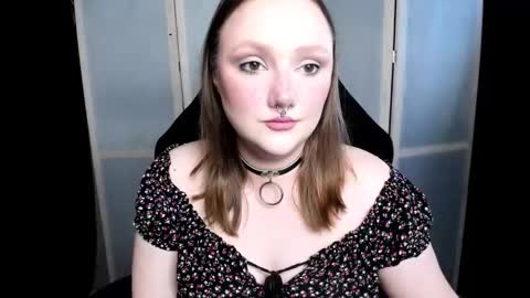 Snapshot of motorkate chatting on 11.16.25 motorkate online show from 11.16.25