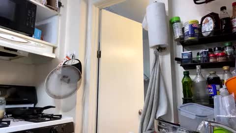 Snapshot of mountainmane2 chatting on 01.02.25 hot-caution online show from 01.02.25