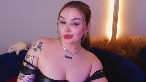 Snapshot of mousemother chatting on 12.08.24 Carolina online show from 12.08.24