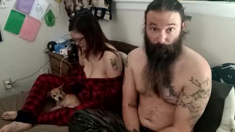 Mr and Mrs Dragon online show from 01.27.25