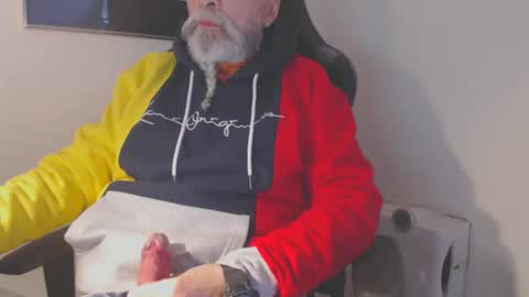 Snapshot of mr_boombastic2021 chatting on 01.03.25 mr_boombastic2021 online show from 01.03.25