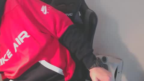 Snapshot of mr_boombastic2021 chatting on 02.08.25 mr_boombastic2021 online show from 02.08.25