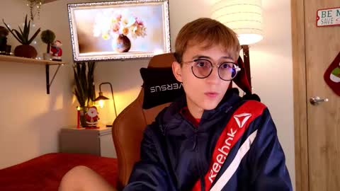 Mr Evans online show from 11.26.25