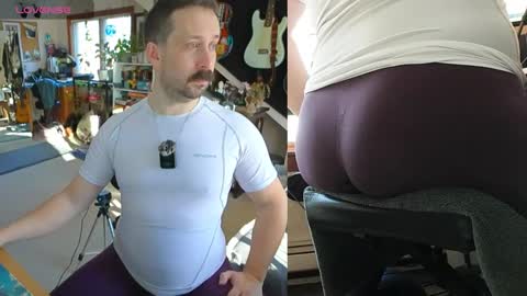 Snapshot of mr_foxxy chatting on 01.08.26 ninko online show from 01.08.26