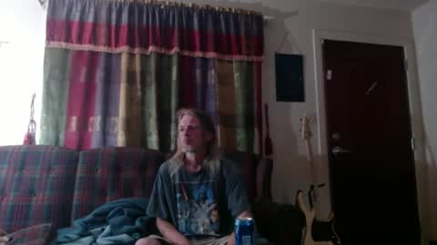 Snapshot of mr_happy12 chatting on 09.12.25 mr_happy12 online show from 09.12.25