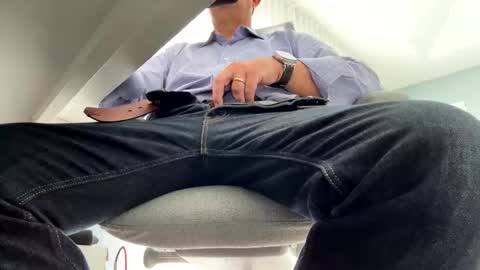 Snapshot of mr_hornyasfuck chatting on 10.08.25 mr_hornyasfuck online show from 10.08.25