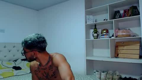 mr_jordan2310 online show from 02.22.25