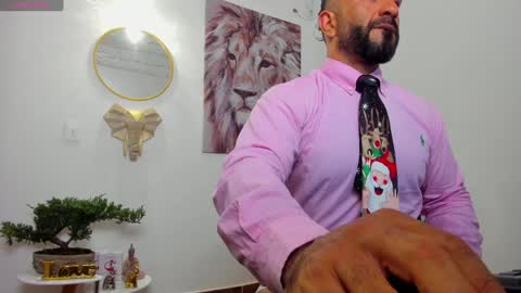 Snapshot of mr_maik22 chatting on 12.13.24 mr_maik22 online show from 12.13.24