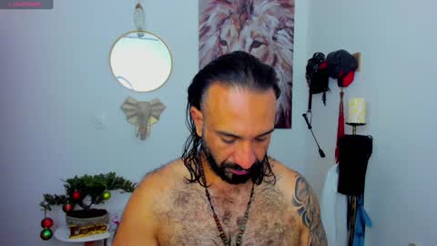 Snapshot of mr_maik22 chatting on 12.28.24 mr_maik22 online show from 12.28.24