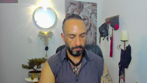 Snapshot of mr_maik22 chatting on 02.08.25 mr_maik22 online show from 02.08.25