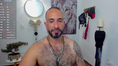 Snapshot of mr_maik22 chatting on 02.12.25 mr_maik22 online show from 02.12.25