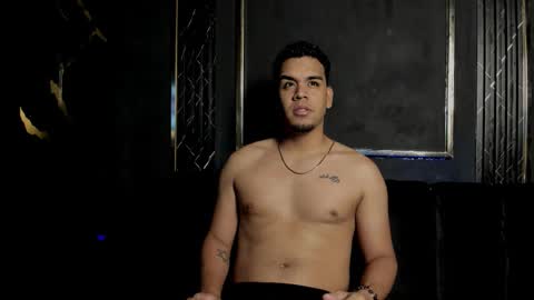 Snapshot of mr_maximo chatting on 11.26.25 mr_maximo online show from 11.26.25