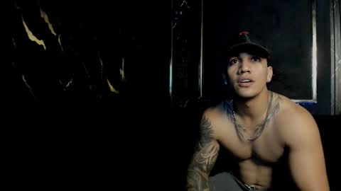 Snapshot of mr_maximo chatting on 11.28.25 mr_maximo online show from 11.28.25