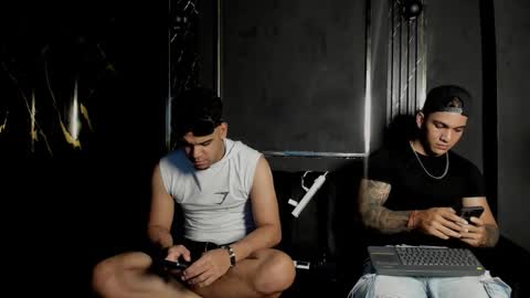 Snapshot of mr_maximo chatting on 12.01.25 mr_maximo online show from 12.01.25