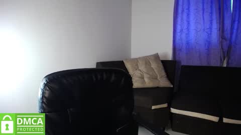 Snapshot of mr_mrscurie chatting on 11.22.25 Mr Mrs Curie online show from 11.22.25