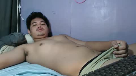 mr_olivercummerx online show from 05.18.26