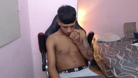 mr_stiven_ online show from 01.11.25