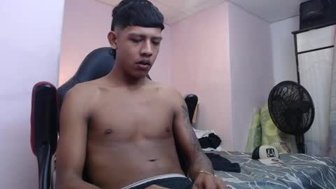 mr_stiven_ online show from 01.12.25