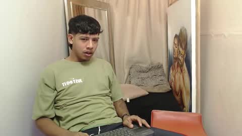 mr_stiven_ online show from 11.27.25