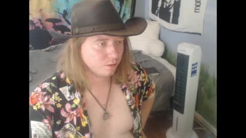 mr_strawberry online show from 04.08.26